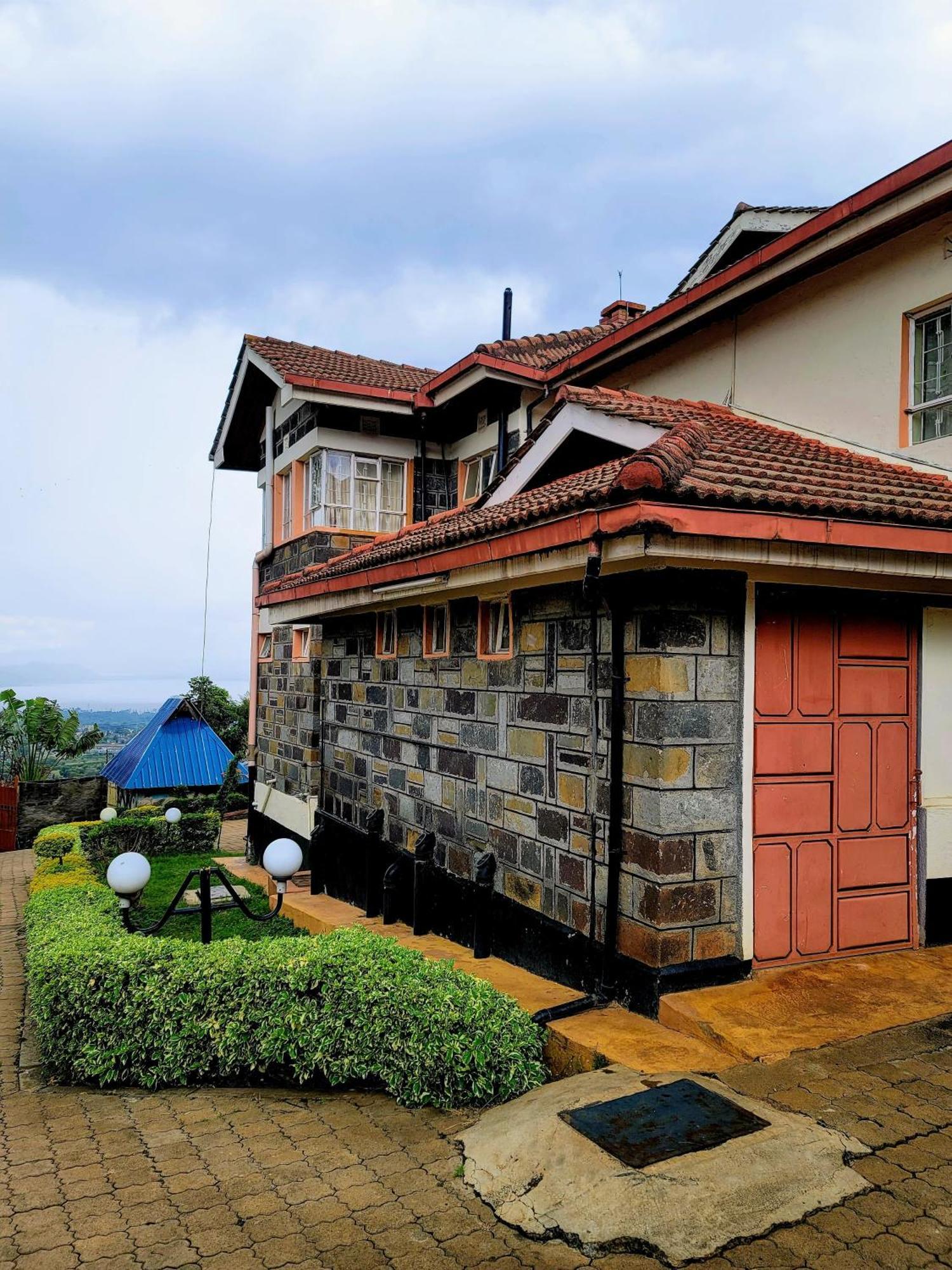 Apex Resort Nakuru Luaran gambar