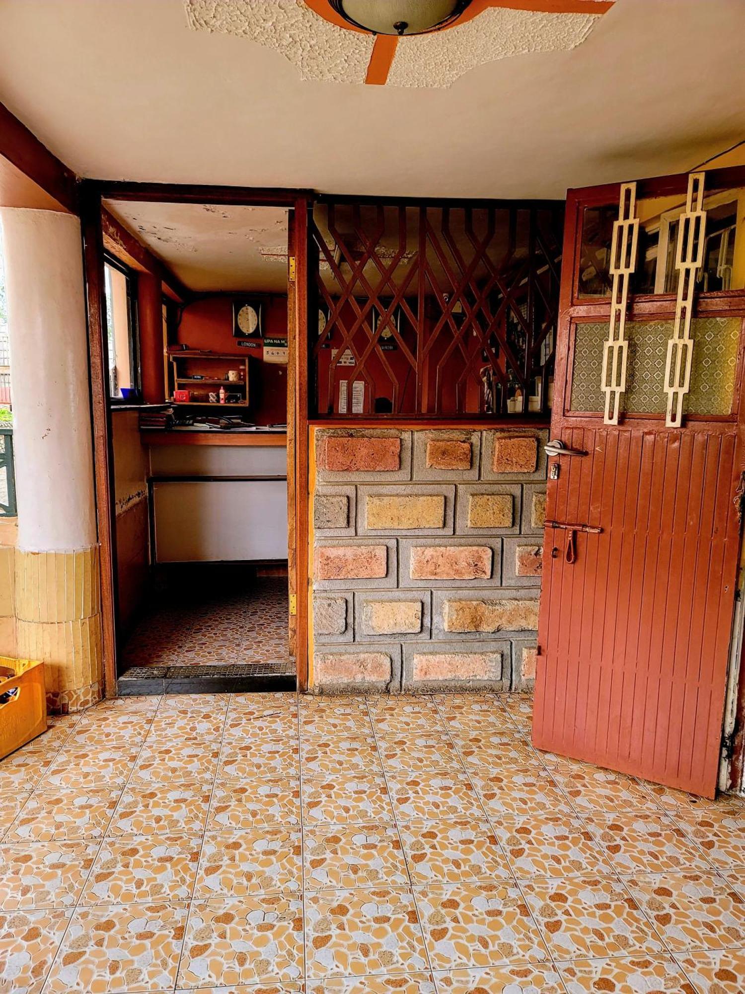Apex Resort Nakuru Luaran gambar